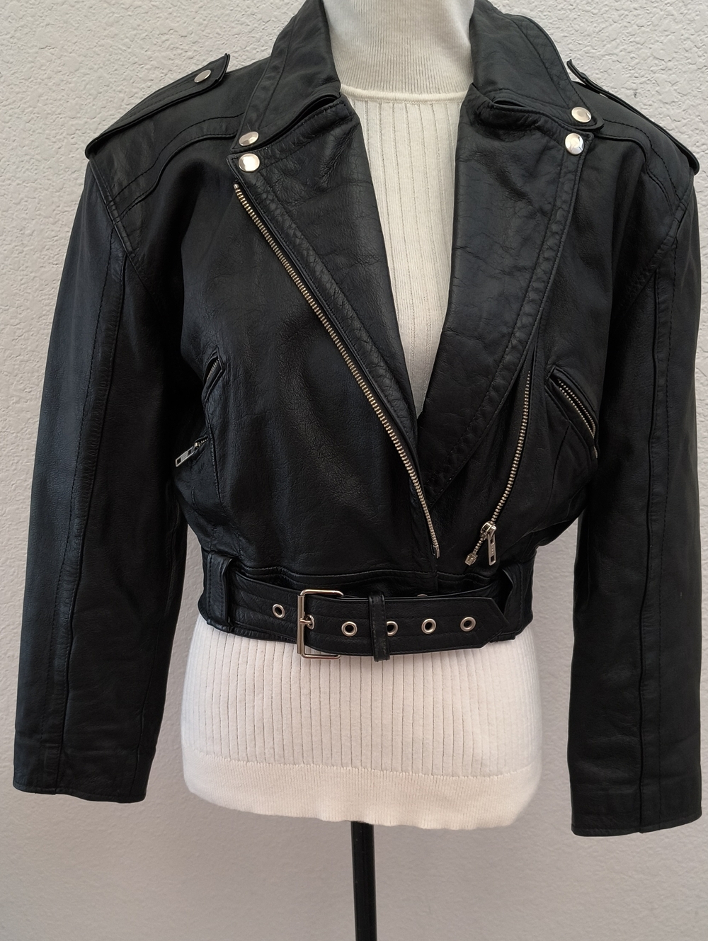 Vintage Limited Express Black Cropped Leather Moto  Belted Jacket - Unisex (S)